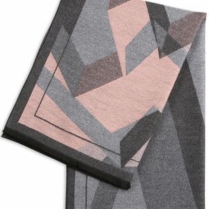 ‘i’m not square’ blanket scarf